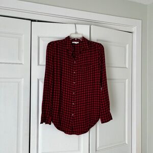 Women’s shirt red and black check size extra small